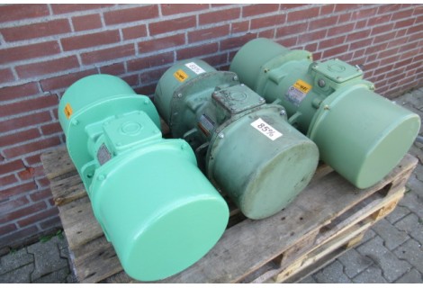  Ons assortiment  Trilmotoren.
